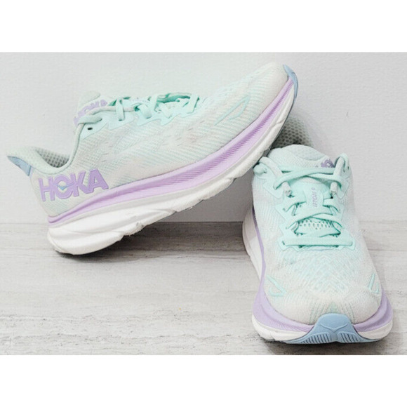 HOKA CLIFTON 9 TRACK RUNNING GYM WORKOUT WALKING SZ 7.5 B - Picture 1 of 10